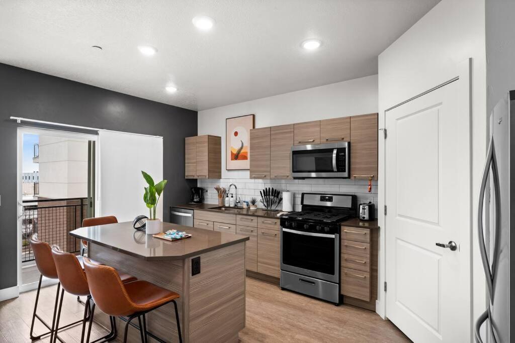 Urban Oasis In The Center Of Slc Apartment Salt Lake City Ngoại thất bức ảnh